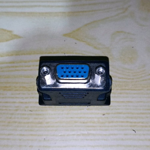 DVI to VGA adapter like new