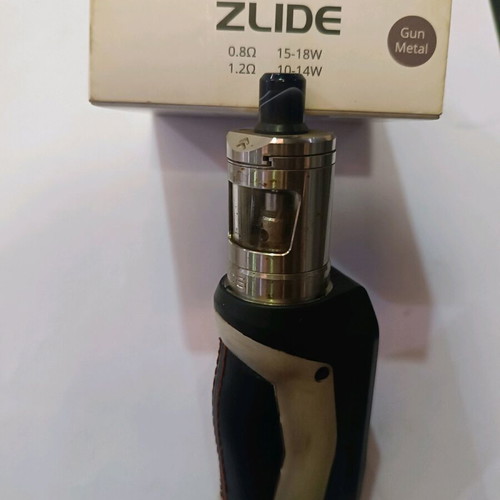 Geep Vape Aegis with Innokin Zlide electronic cigarette like new