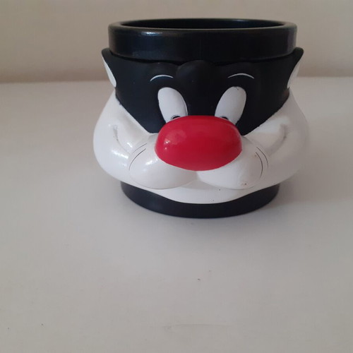 Sylvester plastic mug new