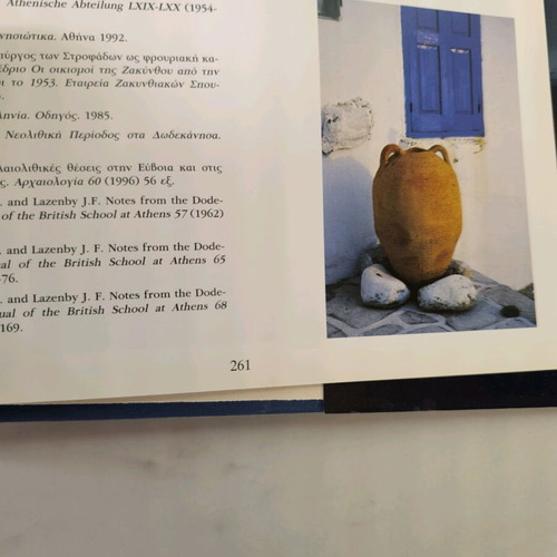 Fifty Micronisia of Greece hardcover book like new