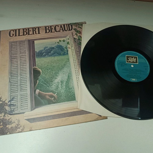 Gilbert Bécaud vinyl used