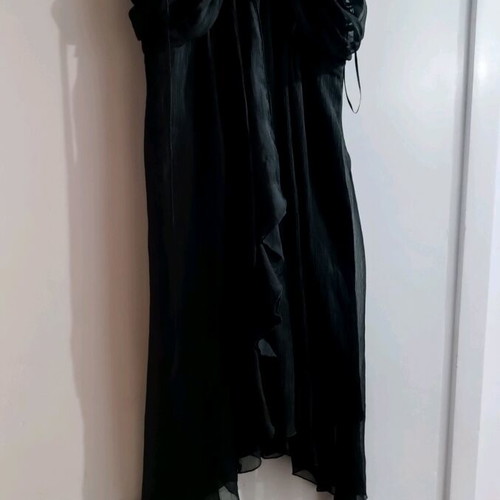 Lipsy London dress black new, size L
