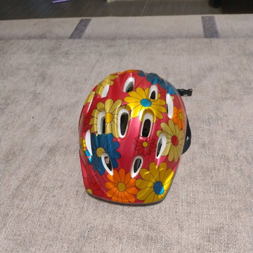 Children's helmet slightly used