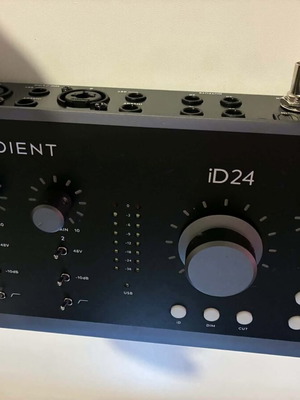 Audient ID24 like new