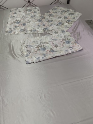 Satin bed sheet set unused, grey fitted sheet and printed top sheet with two pillowcases