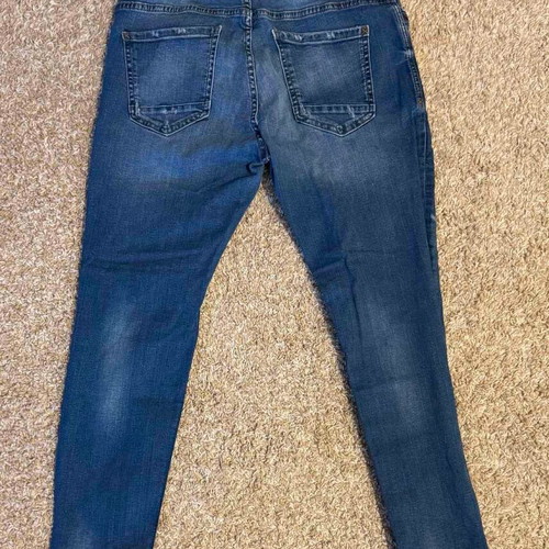 Pull and Bear jeans size 31 like new pants