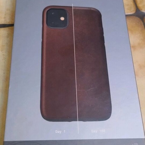 Nomad Rugged Leather Case for iPhone 11 used, Horween leather