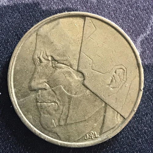Belgium 5 Francs Coin 1986 like new