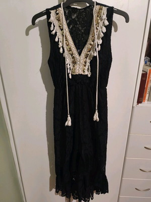 Summer dress long with lace and knitted design like new, black