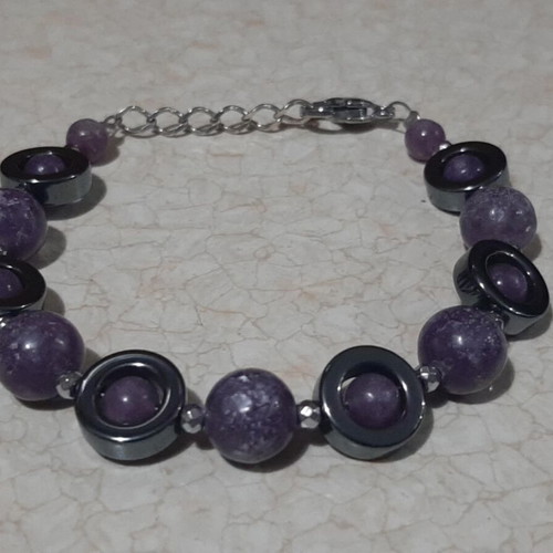 Bracelet with Lepidolite and Hematite new, black and purple
