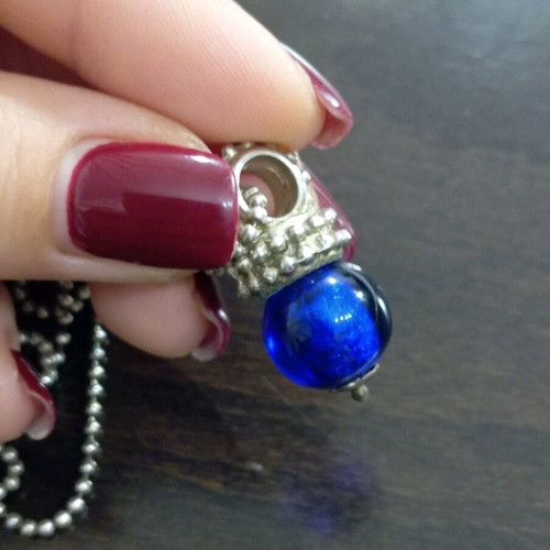 Silver necklace 915 with blue Murano pendant like new