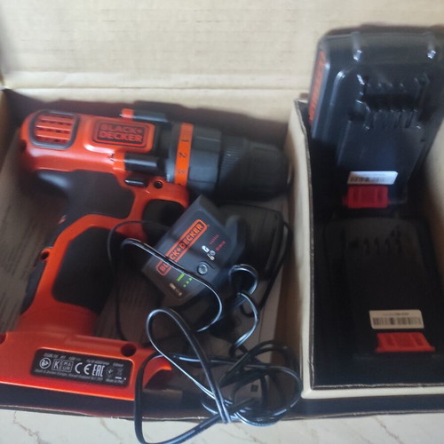 Black & Decker 18V Li-Ion Cordless Drill New