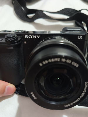 Sony a6000 camera like new