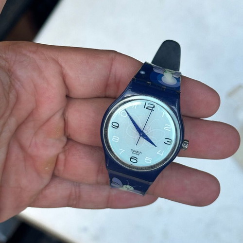 Swatch Fly By Night Loomi GN911 blue watch used, functional