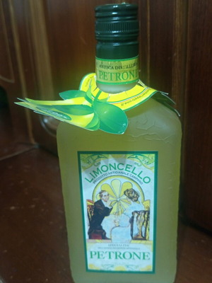 Limoncello Petrone 100% new traditional Italian lemon liqueur