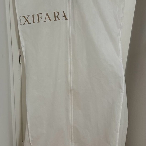 XIFARA silk wedding dress new, size S / 36