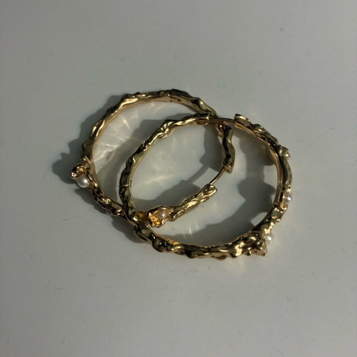 Steel hoop earrings with pearls and beautiful design new