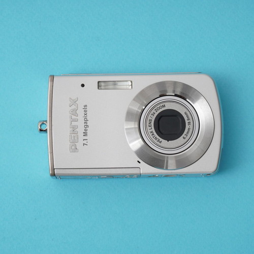 Pentax Optio M30 digital camera used with 7.1 megapixels and 3x optical zoom