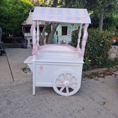 Wooden decorative event cart like new, white with pink details