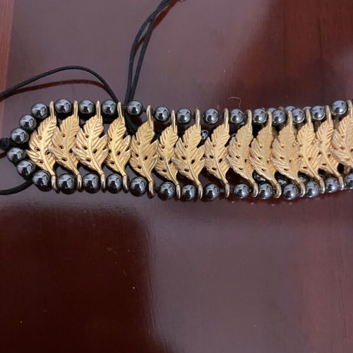 Steel bracelet used with leaves multicolor