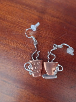 Dangling earrings new, pink and silver