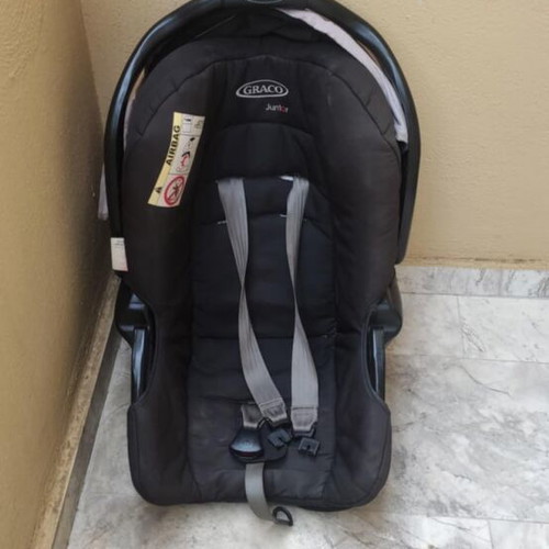 Evo Trio 3-in-1 stroller used with carrycot and car seat
