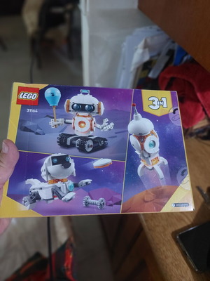 Lego Creator Space Robot 281 pieces new for 8+ years