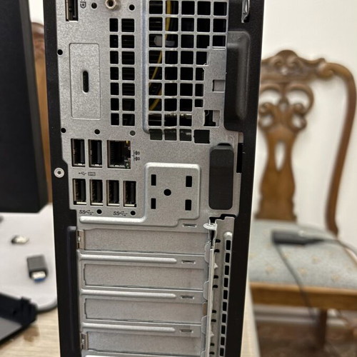 HP EliteDesk 800 G3 SFF desktop PC i7-7700 16GB 1TB SSD Windows 11 Pro