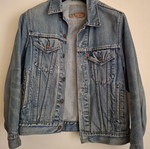 Levi's denim jacket used, size small, blue