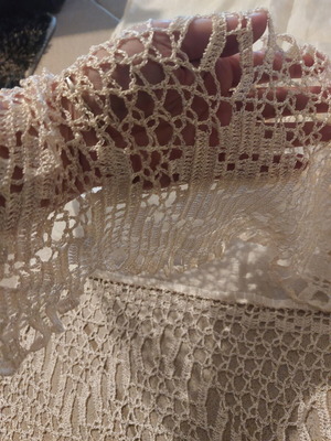 Silk Table Runner Soufli new with decorative gold stripes and lace