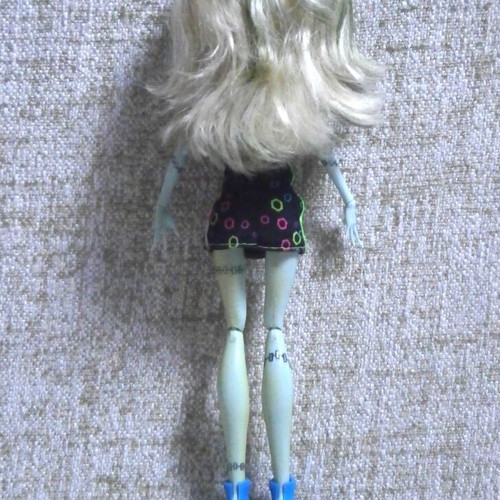 Monster High Frankie Stein Skultimate Roller Maze doll used