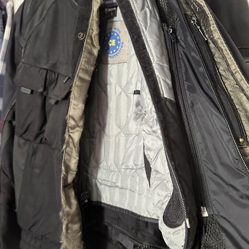 Richa motorcycle jacket small used with air vent function