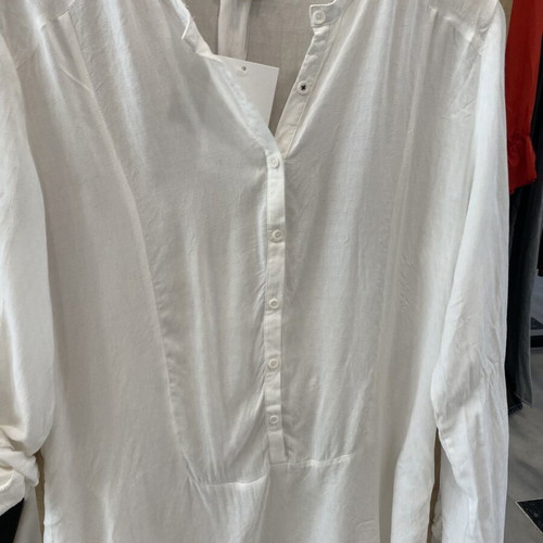 Yerse white viscose shirt, premium quality, like new