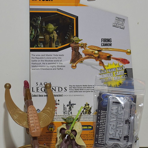 Hasbro Star Wars Saga Legends Jedi Master Yoda figure used