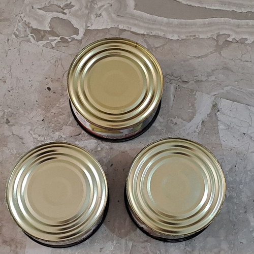 Metal tins new, set of 3 with plastic lid