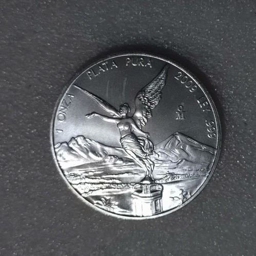 Silver Mexican Libertad 1oz 2009 coin new, .999 purity