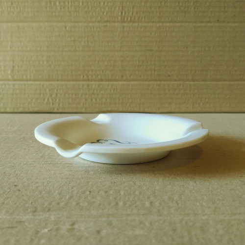 Akron Ilion Krystal ashtray used, white bakelite
