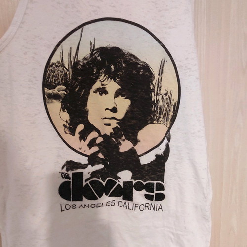 Sleeveless blouse used with large sleeve opening, size S