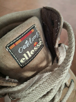 Ellesse brown leather ankle boots like new, size 39