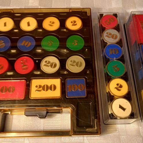 Poker chips used, 3 sets, 250 pieces with embossed numbering