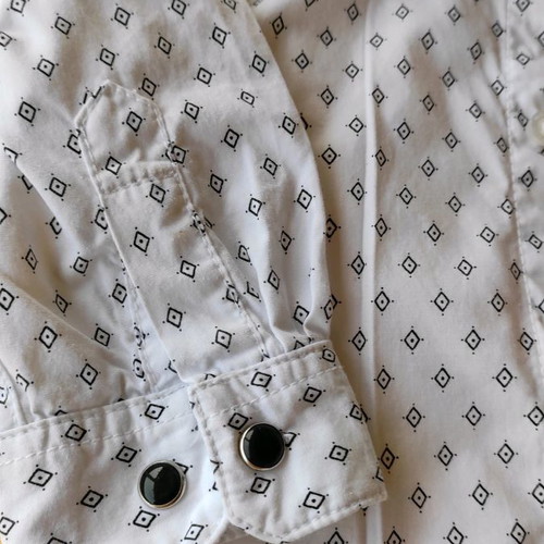 H&M shirt used for 6-9 months baby boy with Next pants gift