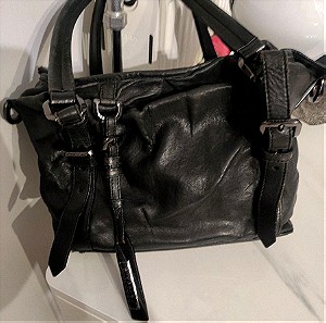 Burberry bag,Givenchy face pounder, Tommy Hilfiger μπαλαρίνες 36 νούμερο