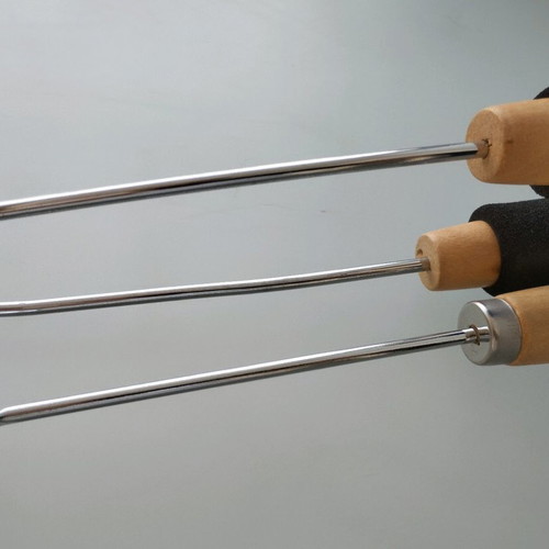 BBQ tool set of 2 with wooden handles and non-slip grips, new