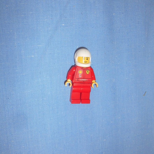 Lego figure #25 F1 Ferrari Raikkonen like new