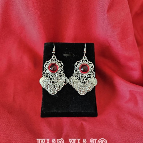 Earrings with steel hooks and pendants new