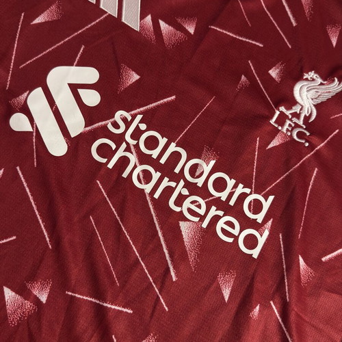 Liverpool FC Jersey 2026/27 Medium new official replica