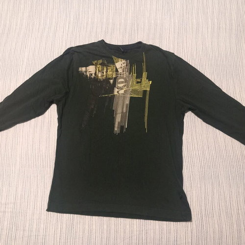 O'Neill men's long sleeve shirt with abstract graphic print, size S