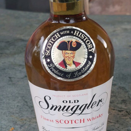 Vintage collection of 6 drinks from the 70s to 90s