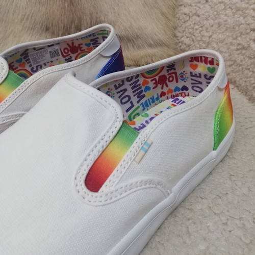 Toms Baja Unity Rainbow Pride shoes new, size 44, multicolor