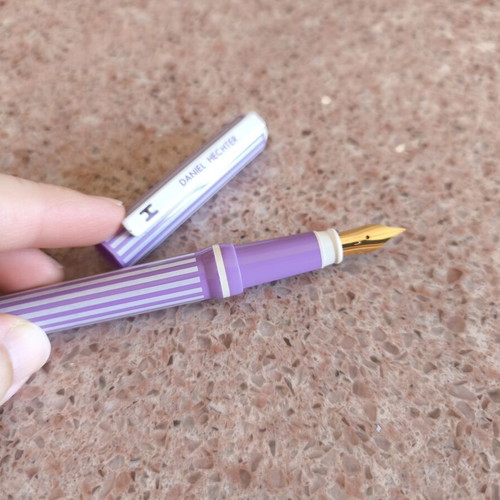 Daniel Hechter pen new